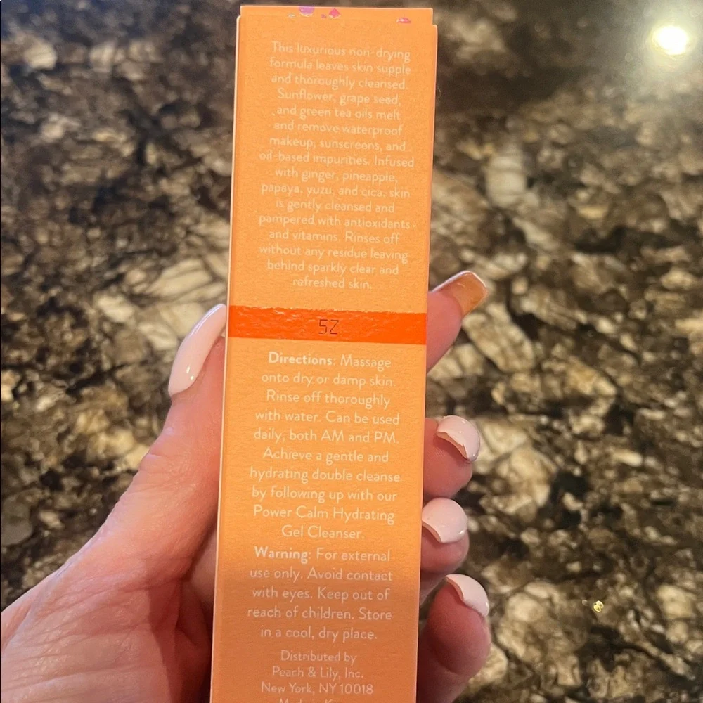 Peach & Lily Ginger Melt Oil Cleanser and Glow Recipe Watermelon Glow AHA - Picture 5 of 6